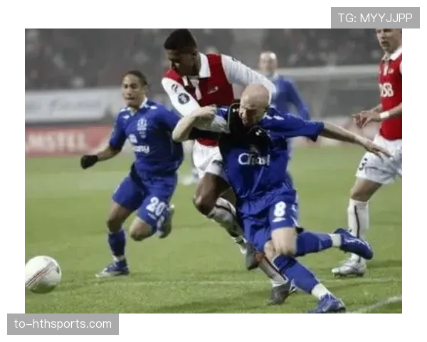 阿尔克马尔主场攻防均衡，仅失13球展现防守稳定性